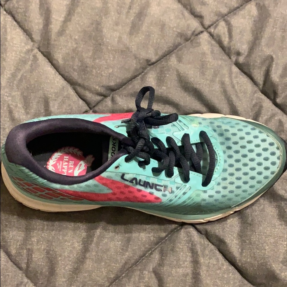 Brooks Launch size 6.5